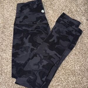 LuluLemon Black Camouflage Leggings